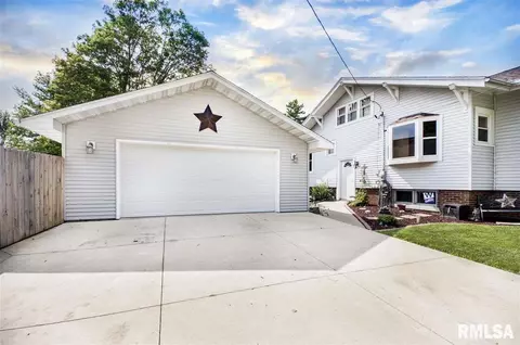 455 E Walnut, Washburn, IL 61570 photo 34