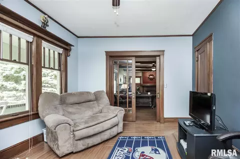455 E Walnut, Washburn, IL 61570 photo 11