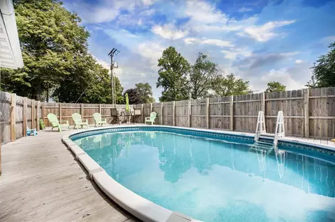 455 E Walnut, Washburn, IL 61570 photo 7