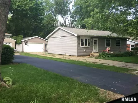 1603 E Resthaven Rd, Peoria, IL 61615 photo 1