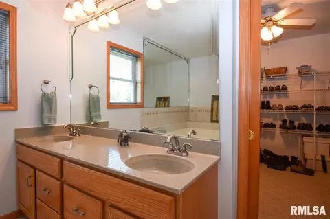 675 County Road 1200 E, Eureka, IL 61530 photo 21