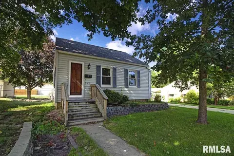 525 E Pasadena Ave, Peoria, IL 61603 photo 2