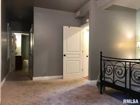 426 S Randolph St, Macomb, IL 61455 photo 19