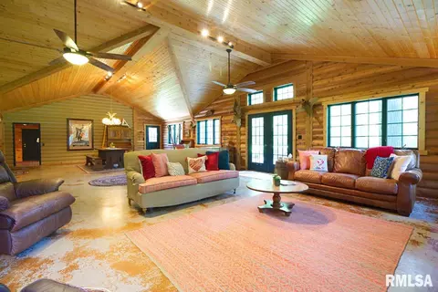 260 Grimm Rd, Congerville, IL 61729 photo 10