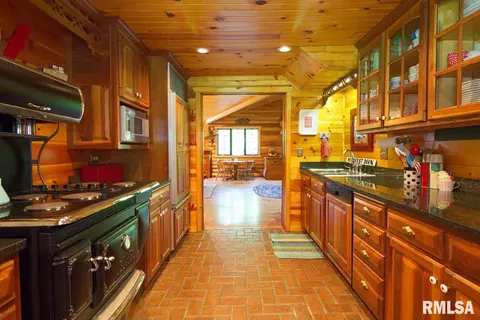 260 Grimm Rd, Congerville, IL 61729 photo 3