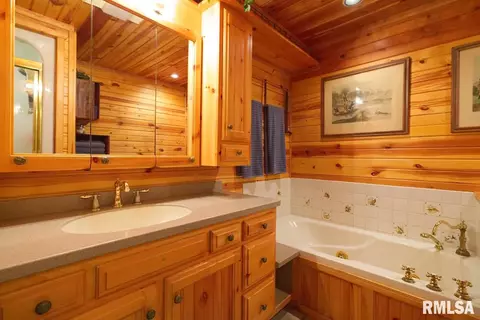 260 Grimm Rd, Congerville, IL 61729 photo 19