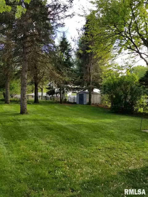 2210 Easter Ave, Pekin, IL 61554 photo 35