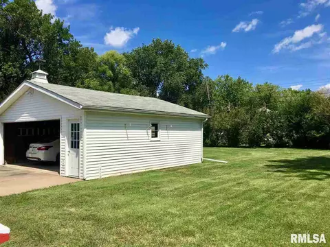 705 S Lafayette St, Macomb, IL 61455 photo 23