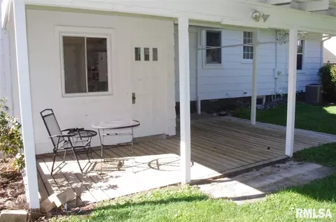 610 Beverly Ave, Macomb, IL 61455 photo 32