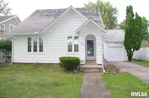 610 Beverly Ave, Macomb, IL 61455 photo 1