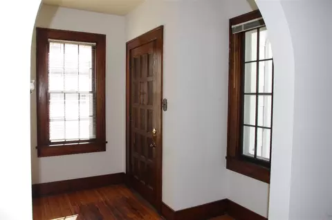 610 Beverly Ave, Macomb, IL 61455 photo 3