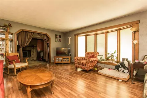 100 Pieper Cir, Delavan, IL 61734 photo 4