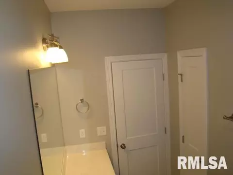 2121 Lexi Dr, Eureka, IL 61530 photo 13