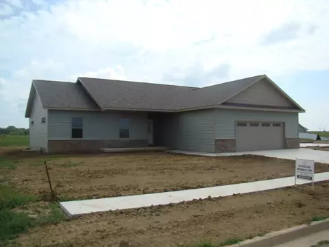 2121 Lexi Dr, Eureka, IL 61530 photo 1