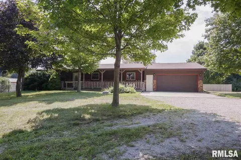 422 Grimm Rd, Congerville, IL 61729 photo 1