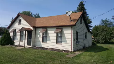 138 E Washington St, Cuba, IL 61427 photo 2