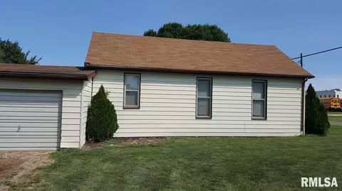 138 E Washington St, Cuba, IL 61427 photo 4