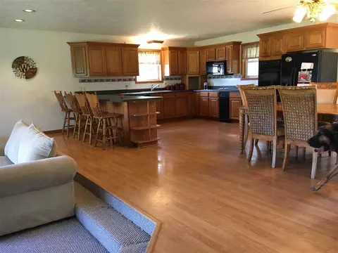 1963 Lowpoint Rd, Lowpoint, IL 61545 photo 9