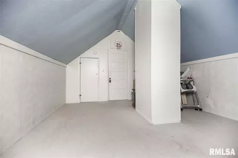 214 Edgewood Rd, Eureka, IL 61530 photo 22