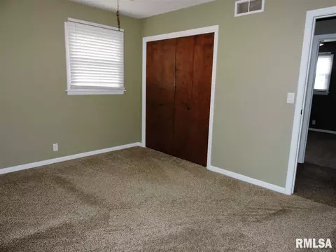 1606 Riverview Dr, Macomb, IL 61455 photo 20