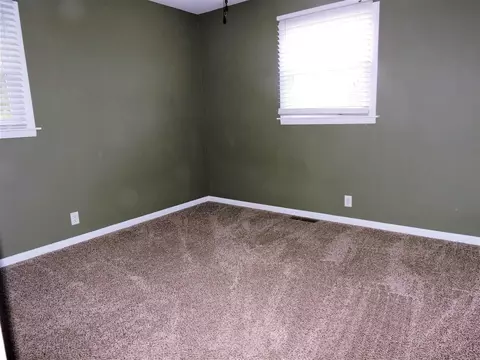 1606 Riverview Dr, Macomb, IL 61455 photo 17