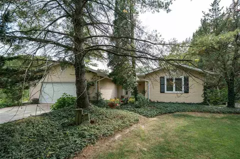 8100 W Tuscarora Rd, Mapleton, IL 61547 photo 2