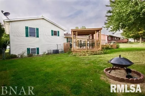 1105 Peppertree Ln, Eureka, IL 61530 photo 12