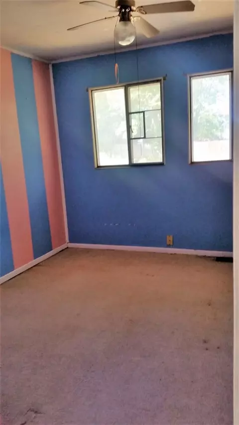 710 N Edwards St, Macomb, IL 61455 photo 7