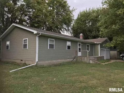 81 S Vera St, Ipava, IL 61441 photo 1