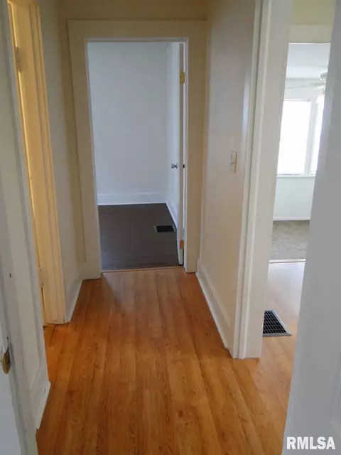 1132 E Washington St, Macomb, IL 61455 photo 14