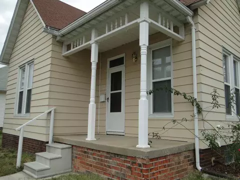 1132 E Washington St, Macomb, IL 61455 photo 3