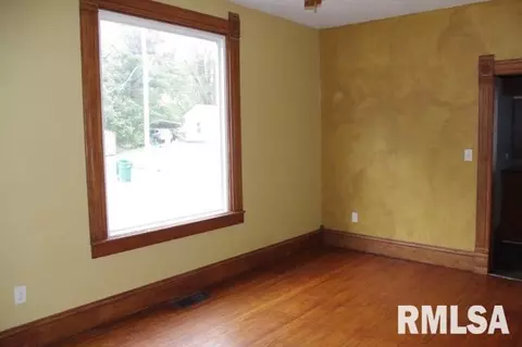 342 S Johnson St, Macomb, IL 61455 photo 12