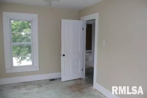 342 S Johnson St, Macomb, IL 61455 photo 25