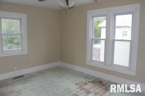342 S Johnson St, Macomb, IL 61455 photo 23