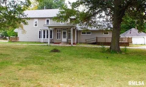 409 E Carroll St, Macomb, IL 61455 photo 2