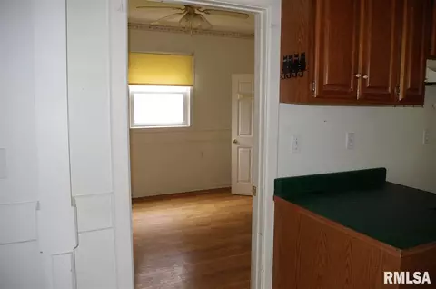 409 E Carroll St, Macomb, IL 61455 photo 10