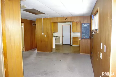 409 E Carroll St, Macomb, IL 61455 photo 23
