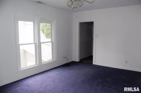 409 E Carroll St, Macomb, IL 61455 photo 19