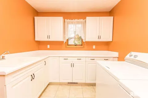 8011 W Thorngate Dr, Mapleton, IL 61547 photo 13