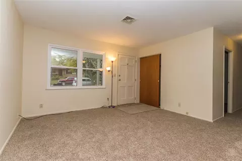 2216 E Linnhill Ln, Washington, IL 61571 photo 4