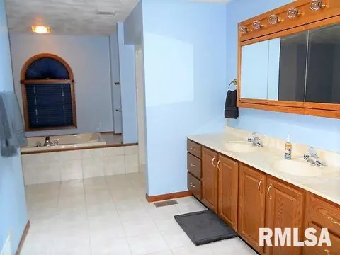 3712 W Eagle, Dunlap, IL 61525 photo 20