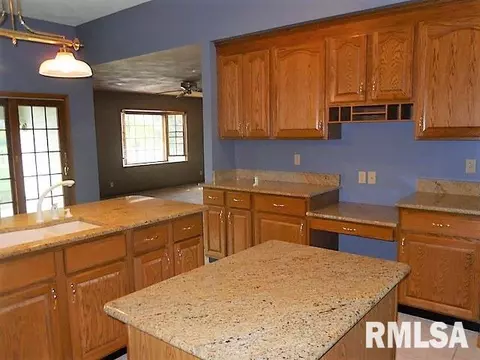 3712 W Eagle, Dunlap, IL 61525 photo 11