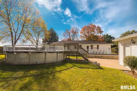 607 E Sheridan St, Manito, IL 61546 photo 35