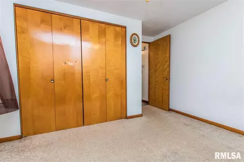 607 E Sheridan St, Manito, IL 61546 photo 21