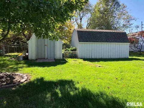 1207 Maple Ave, Macomb, IL 61455 photo 18