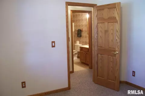 1260 E Juniper, Canton, IL 61520 photo 12