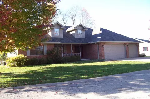 1260 E Juniper, Canton, IL 61520 photo 1
