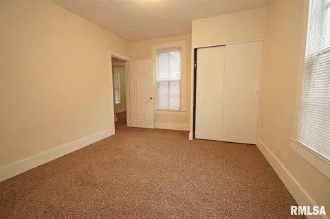 905 S Elm St, Delavan, IL 61734 photo 20