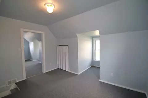 102 S Henry, Eureka, IL 61530 photo 32