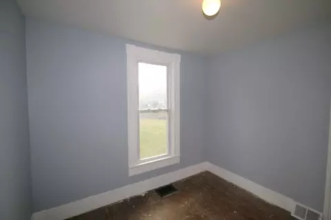 102 S Henry, Eureka, IL 61530 photo 15
